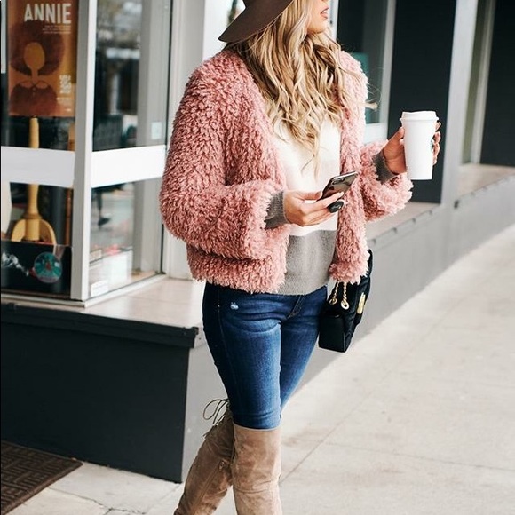 Faux fur jacket - Picture 3 of 4